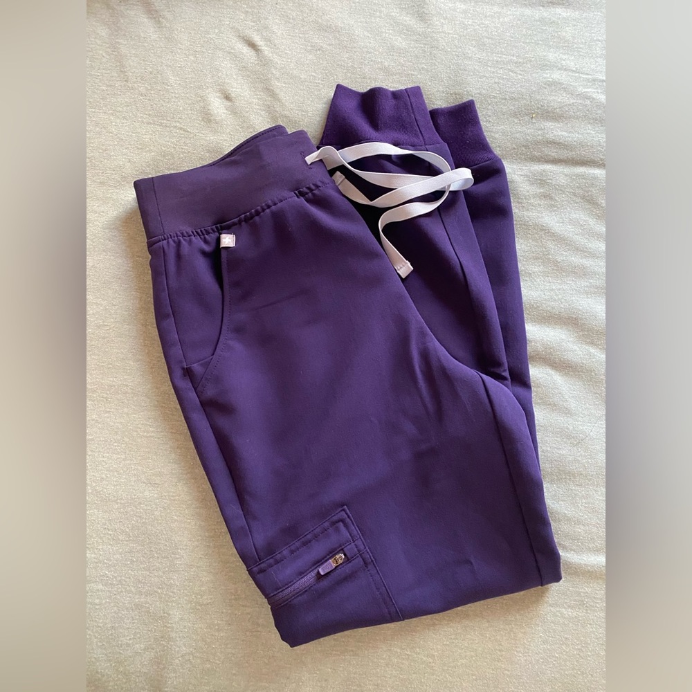 XS Petite Jogger Figs